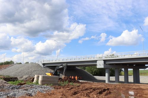 Реконструкция моста через реку Большой Черемшан возле деревни Урняк завершена на 90 процентов