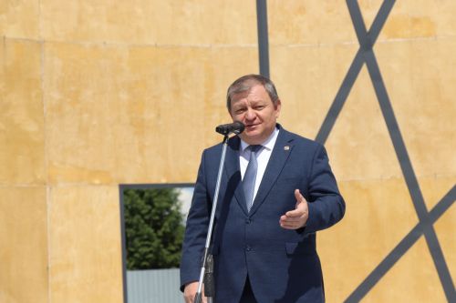 Нурлатның үзәк паркында Балаларны яклау көнен бәйрәм иттеләр