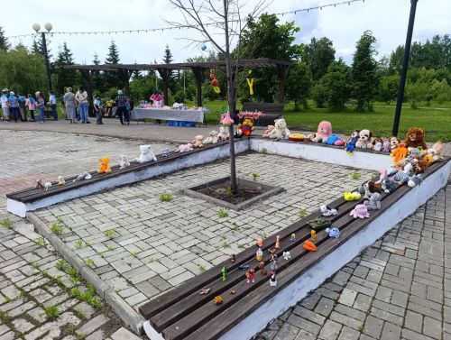 Забытые игрушки обрели дом: как в Нурлате прошла ярмарка добра