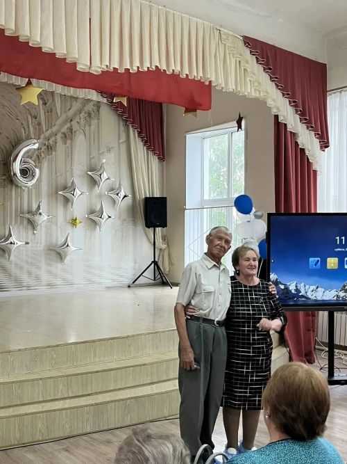 Выпускники 1976 года Нурлатской школы № 3 собрались в родном городе спустя 50 лет