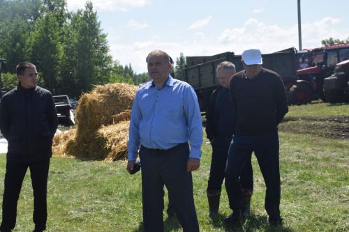 Хозяйства Нурлатского района готовы к уборочной: республиканская комиссия дала высокую оценку