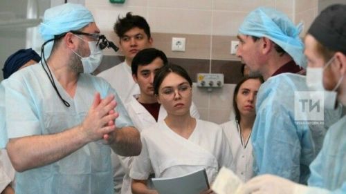 Зарипова перечислила топ-сферы для молодежи в Татарстане до 2032 года