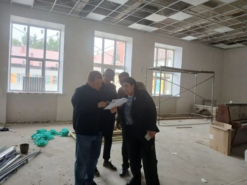 Нурлат шәһәрнең 4нче мәктәбендә ремонт эшләре дәвам итә