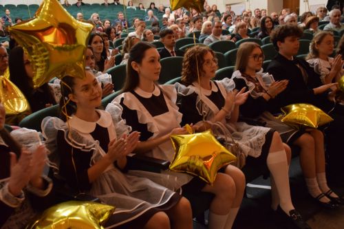 Созвездие медалистов: в Нурлате чествовали лучших выпускников района