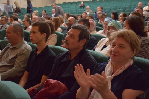 Созвездие медалистов: в Нурлате чествовали лучших выпускников района