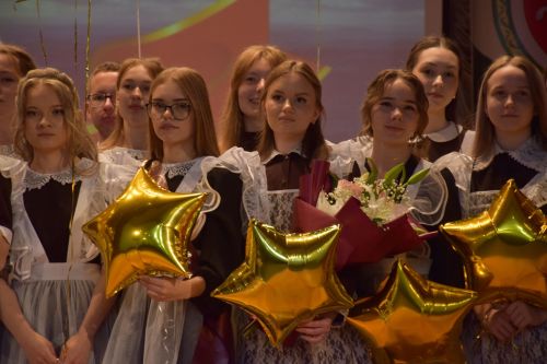 Созвездие медалистов: в Нурлате чествовали лучших выпускников района