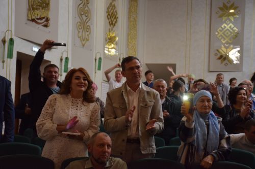 Созвездие медалистов: в Нурлате чествовали лучших выпускников района