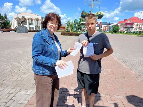 ЗОЖ-десант в Нурлате: библиотекари вышли на улицу с важным разговором