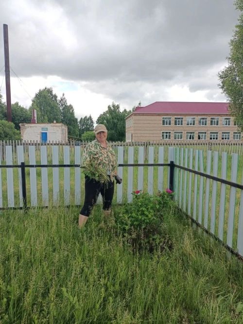 Вишневая Поляна халкы истәлекле урында өмә уздырды