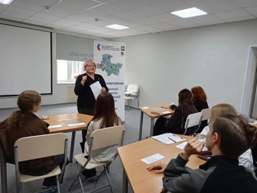 «Нурлат многоликий»: вышивка и лидерство для молодежи