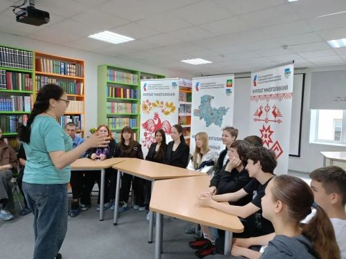 «Нурлат многоликий»: вышивка и лидерство для молодежи