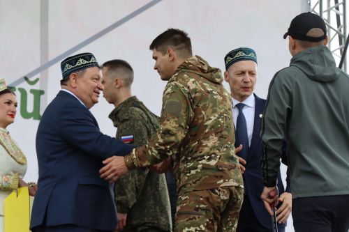 В гармонии традиций и дружбы: в Нурлате с грандиозным размахом отпраздновали Сабантуй