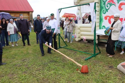 В гармонии традиций и дружбы: в Нурлате с грандиозным размахом отпраздновали Сабантуй