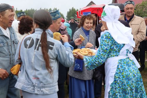 В гармонии традиций и дружбы: в Нурлате с грандиозным размахом отпраздновали Сабантуй