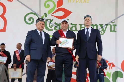 В гармонии традиций и дружбы: в Нурлате с грандиозным размахом отпраздновали Сабантуй