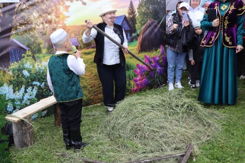 В гармонии традиций и дружбы: в Нурлате с грандиозным размахом отпраздновали Сабантуй