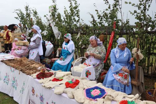 В гармонии традиций и дружбы: в Нурлате с грандиозным размахом отпраздновали Сабантуй