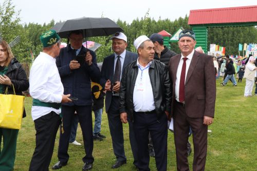 В гармонии традиций и дружбы: в Нурлате с грандиозным размахом отпраздновали Сабантуй
