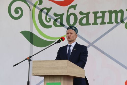 В гармонии традиций и дружбы: в Нурлате с грандиозным размахом отпраздновали Сабантуй
