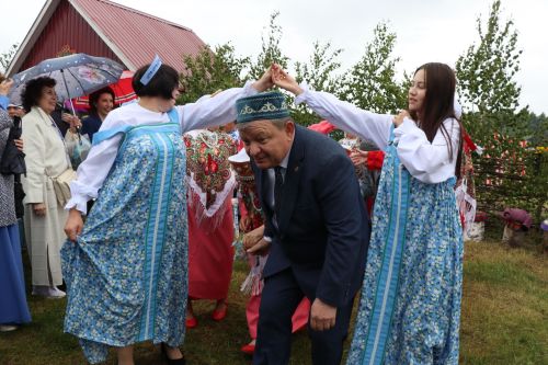 В гармонии традиций и дружбы: в Нурлате с грандиозным размахом отпраздновали Сабантуй