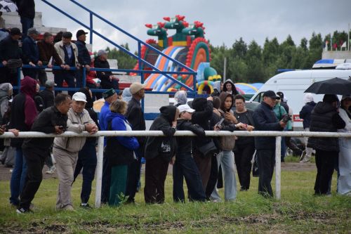 Главный приз главы на Сабантуе Нурлата завоевал Липтон из «Нурлат-Агро»