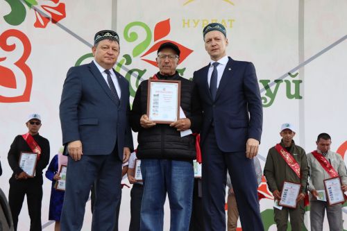 В гармонии традиций и дружбы: в Нурлате с грандиозным размахом отпраздновали Сабантуй