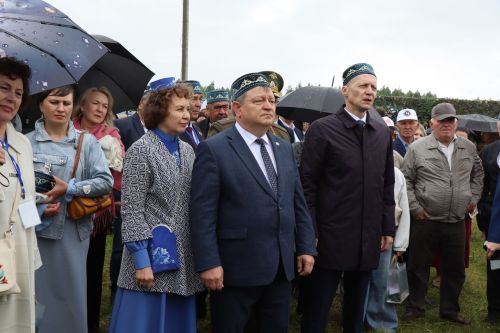 В гармонии традиций и дружбы: в Нурлате с грандиозным размахом отпраздновали Сабантуй