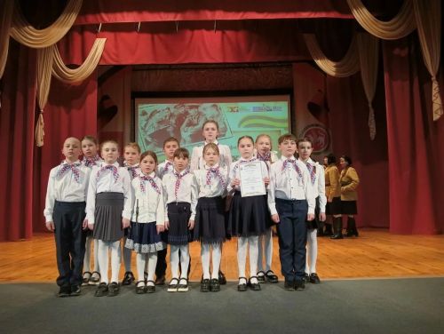 Төрнәс мәктәбе укучыларын күңелле каникуллар һәм  мавыктыргыч яңа уку елы көтә