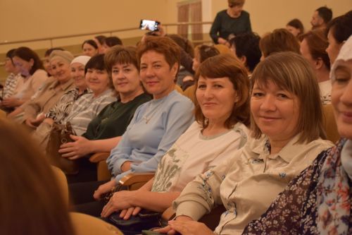 “Нурлат-информ” “Дуслык” белән мәдәни сәяхәт” проекты җиңүчеләре өчен башкалабыз Казанга сәяхәт оештырды