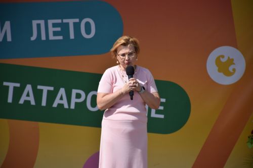 В Нурлате чествовали социальных работников (фоторепортаж)