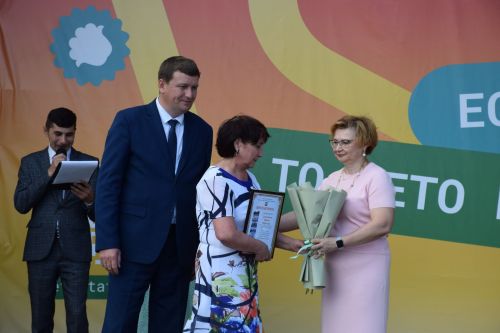 В Нурлате чествовали социальных работников (фоторепортаж)