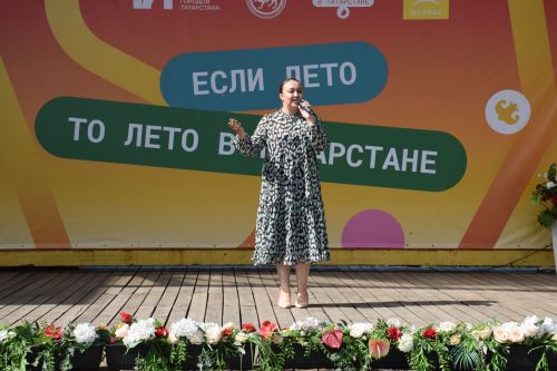 В Нурлате чествовали социальных работников (фоторепортаж)