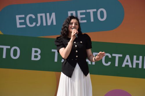 В Нурлате чествовали социальных работников (фоторепортаж)