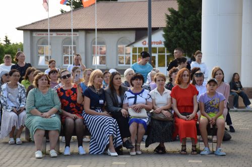 В Нурлате чествовали социальных работников (фоторепортаж)