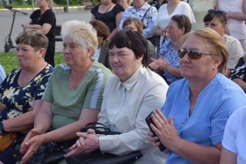 В Нурлате чествовали социальных работников (фоторепортаж)