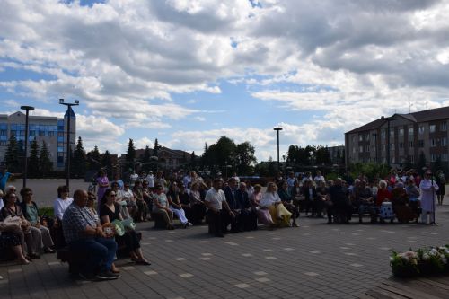 В Нурлате чествовали социальных работников (фоторепортаж)