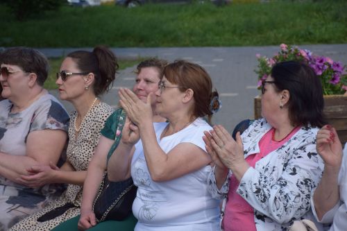 В Нурлате чествовали социальных работников (фоторепортаж)