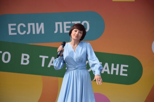 В Нурлате чествовали социальных работников (фоторепортаж)