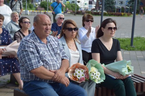 В Нурлате чествовали социальных работников (фоторепортаж)