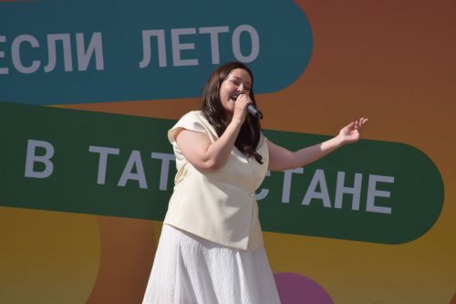 В Нурлате чествовали социальных работников (фоторепортаж)