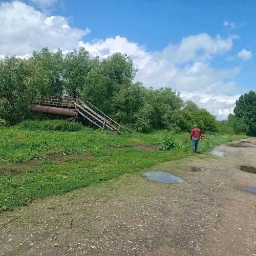 Летний субботник в Нурлате: в Верхнем Нурлате привели в порядок кладбище