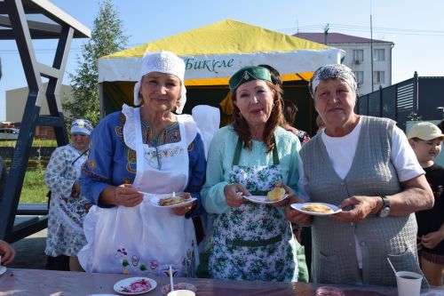 Тепло, душевно и со вкусом: в Нурлате с размахом прошел фестиваль «КАЙНАтма»