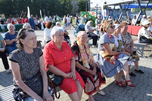 Тепло, душевно и со вкусом: в Нурлате с размахом прошел фестиваль «КАЙНАтма»