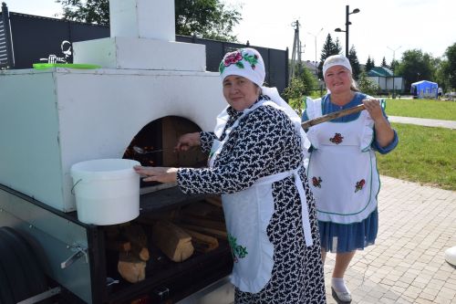 Тепло, душевно и со вкусом: в Нурлате с размахом прошел фестиваль «КАЙНАтма»