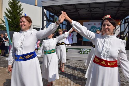 Тепло, душевно и со вкусом: в Нурлате с размахом прошел фестиваль «КАЙНАтма»