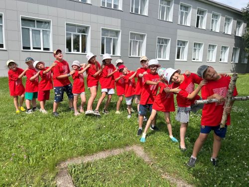 Один день из жизни отрядов в лагере «Мечта»