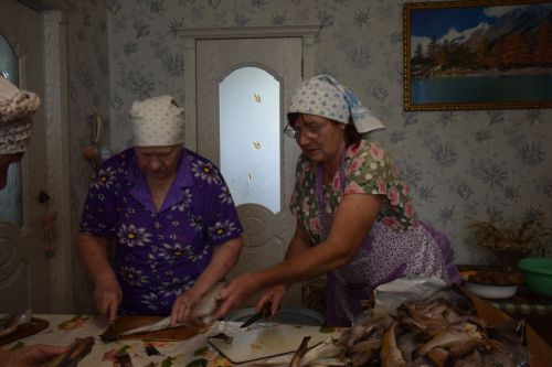 Нурлатта өченче ел “Яшьләр командасы” волонтерлар төркеме эшләп килә