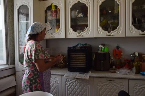 «Молодежка» из Нурлата отправила бойцам тонны домашней еды
