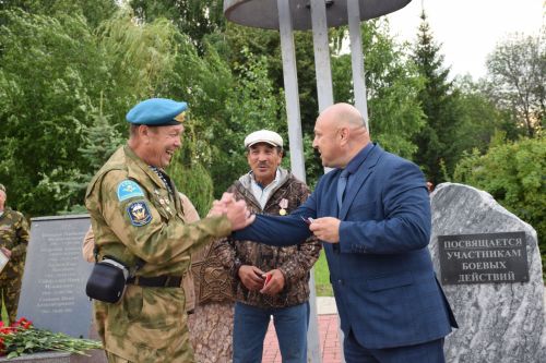 В Нурлате широко отметили День ветеранов боевых действий (+ фоторепортаж)