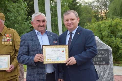 В Нурлате широко отметили День ветеранов боевых действий (+ фоторепортаж)